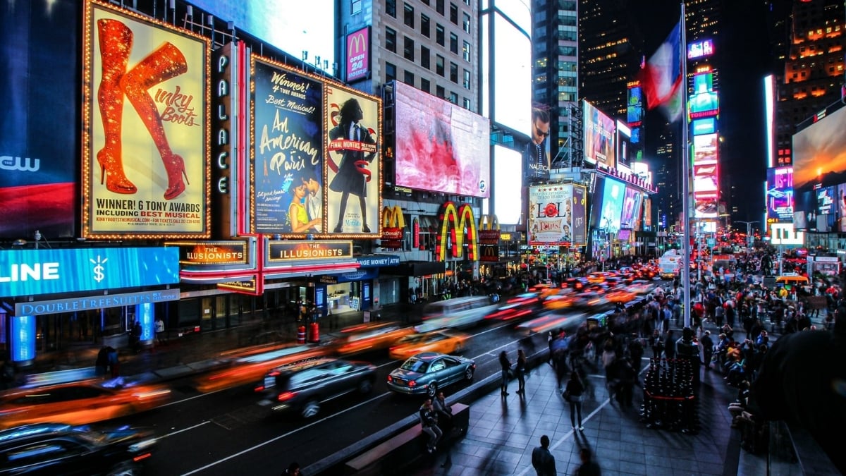Thinking Like Jesus in a Consumer Culture