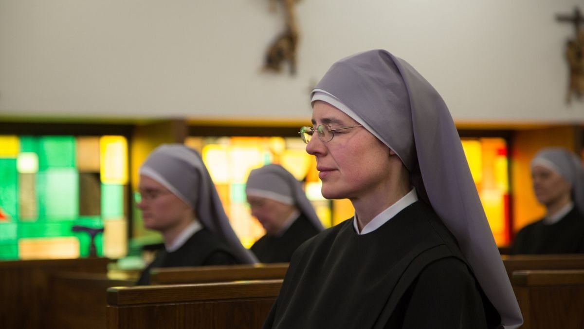A Very Full Week of Worldview in the News, Truth Rising, and the Future of Making Babies